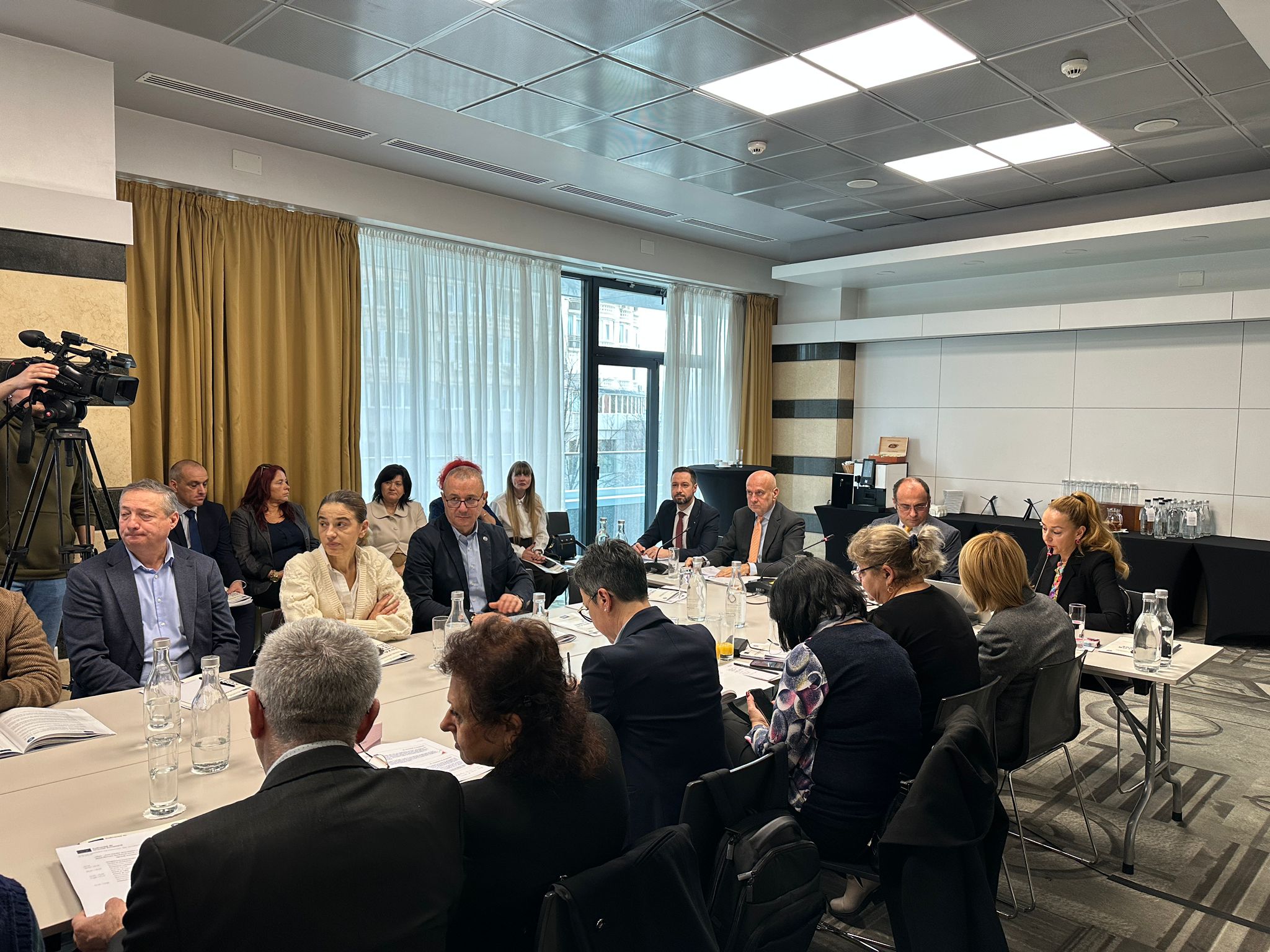 517cfe57 a37a 4579 832b e3c7a749e421